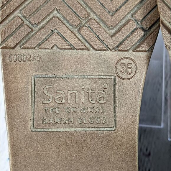 Sanita The Original Danish Clogs Blue Bubble Print Nurse Clogs - Picture 7 of 10